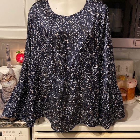 B womens Bobeau long sleeve pullover plus size top 2X - Picture 1 of 5